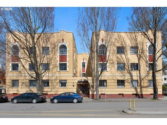 2829 SE Belmont St Unit 206, Portland, OR 97214