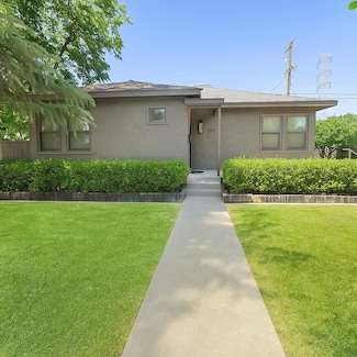 645 E Ramona Way, Fresno, CA 93704