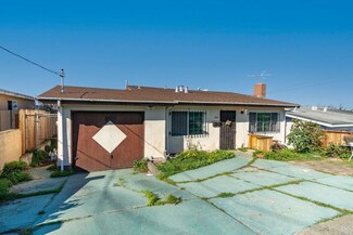 1349 Luzern St, Seaside, CA 93955