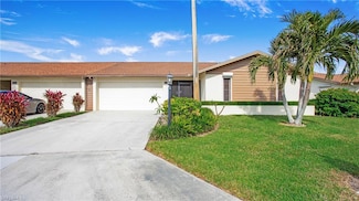319 Reynolds Ct Unit M-12, Naples, FL 34112