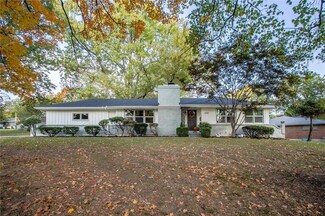 6710 Englewood Ave, Raytown, MO 64133