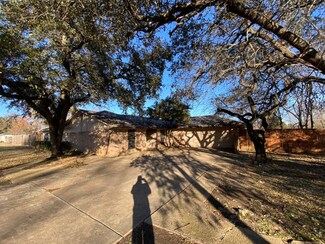 214 Tampico Cir, Duncanville, TX 75116