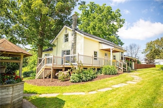 14184 State Route 90, Locke, NY 13092