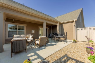6079 Ludwig St, Powell, OH 43065