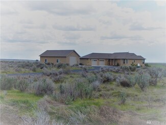 4703 Road 20 NE, Soap Lake, WA 98851