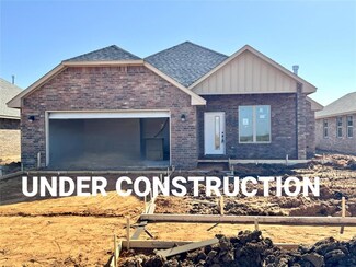 9332 NW 143rd St, Yukon, OK 73099