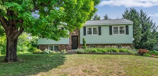 7 Prescott Ln, New London, NH 03257