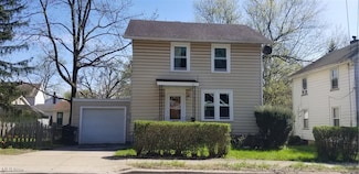 1267 E Pershing St, Salem, OH 44460
