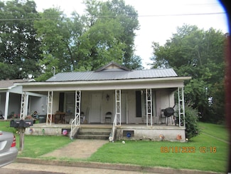 411 E Palmer St, Union City, TN 38261