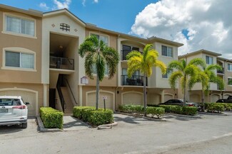 800 Crestwood Ct S Unit 801, Royal Palm Beach, FL 33411
