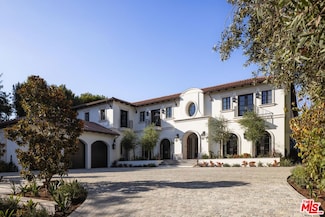 12745 Hanover St, Los Angeles, CA 90049