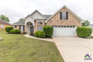 428 Cross Creek Way, Warner Robins, GA 31088