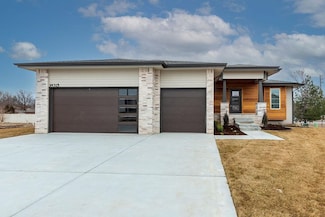 14315 E Laguna Ct, Wichita, KS 67230