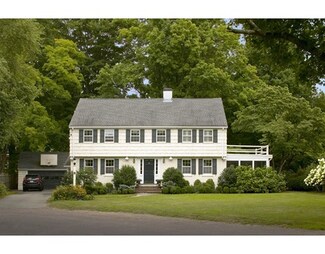21 Dartmouth St, Winchester, MA 01890