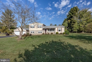2220 Schlosser Rd, Harleysville, PA 19438