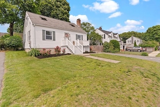 48 Gorham Ave, Stoneham, MA 02180