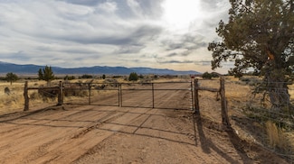 5001 W Midvalley Rd, Cedar City, UT 84721