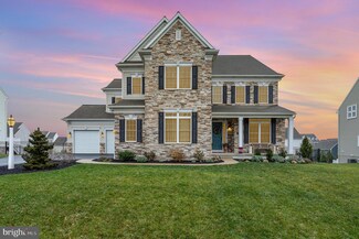 1060 Lititz Bend Dr, Lititz, PA 17543