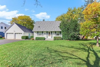 8948 Hallmark Ave S, Cottage Grove, MN 55016