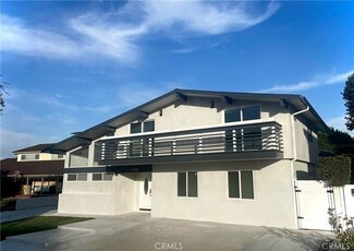 17322 Yosemite Cir, Huntington Beach, CA 92647