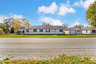 711 W Caroline St, Paulding, OH 45879