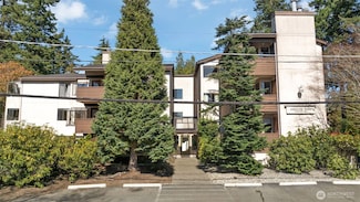 2020 NW 195th St Unit 202, Shoreline, WA 98177