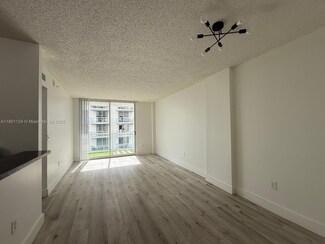 5091 NW 7th St Unit 810, Miami, FL 33126