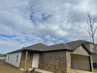 10205 Debbie Dr, North Little Rock, AR 72113