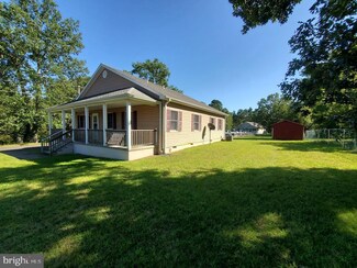 756 Lakehurst Rd, Browns Mills, NJ 08015