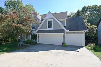 2605 NE 78th St, Kansas City, MO 64119