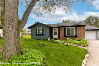 4316 Dumfries Cir, Lansing, MI 48911