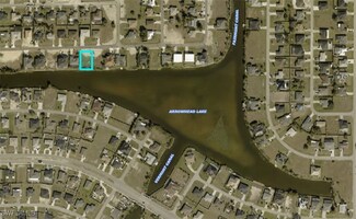 408 NE 9th St, Cape Coral, FL 33909