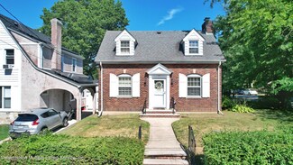 249 Hart Ave, Staten Island, NY 10310