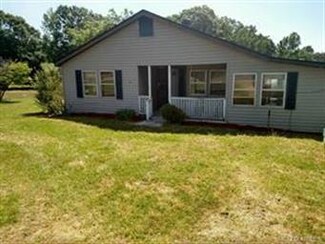 2315 Claud Rd, Eclectic, AL 36024