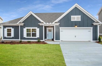 373 Winchester Dr, Fort Oglethorpe, GA 30741
