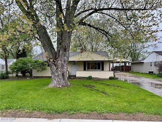 5164 Langfitt St, Vermilion, OH 44089