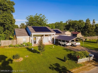 405 Woodland Hills Blvd, Roland, OK 74954