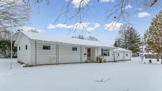 107 N Ellen St, Homer, IL 61849