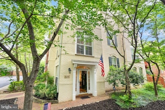 5263 Colonel Johnson Ln, Alexandria, VA 22304