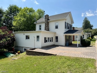 77 Belvidere Ave, Oxford, NJ 07863