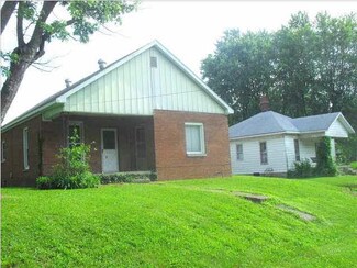 701 W Washington St, Chandler, IN 47610