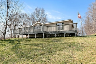 17989 Skyline Dr, Garrison, MN 56450