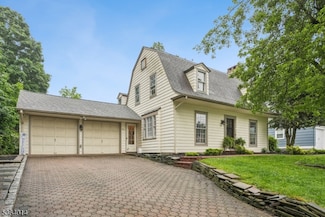 64 Mckinley Ave, West Caldwell, NJ 07006