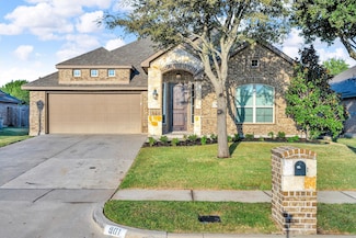 901 Abbey Ln, Midlothian, TX 76065