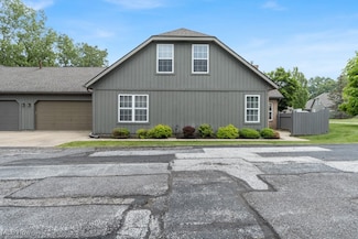 8050 Harbor Creek Dr Unit 2303, Mentor On the Lake, OH 44060