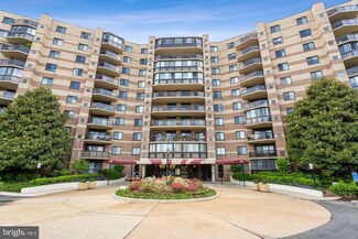 8350 Greensboro Dr Unit 109, McLean, VA 22102