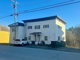 9 River St, Fair Haven, VT 05743