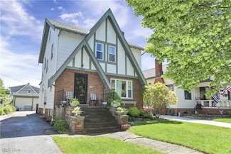 2195 Wyandotte Ave, Lakewood, OH 44107
