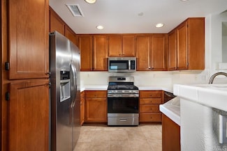 823 Ballow Way, San Marcos, CA 92078