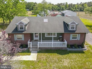 329 Lakedale Rd, Berlin, NJ 08009